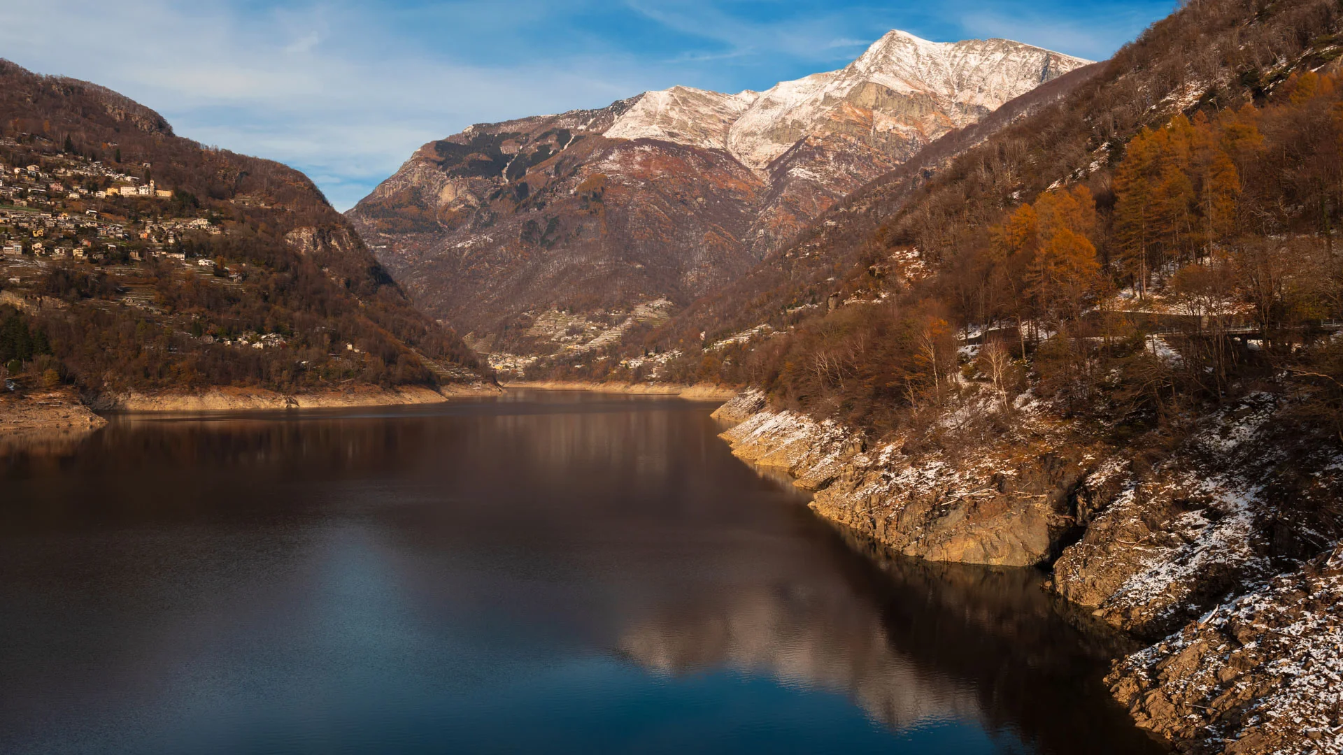 Febbraio - Sulla diga della Verzasca